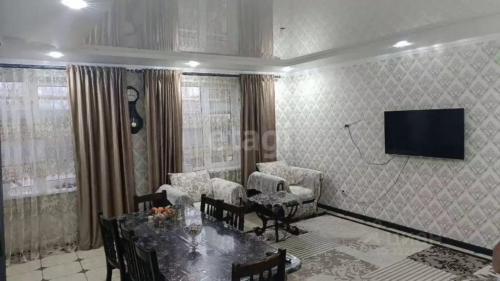 Дом в Белгородская область, Корочанский район, Ломовское с/пос, ... - Фото 1