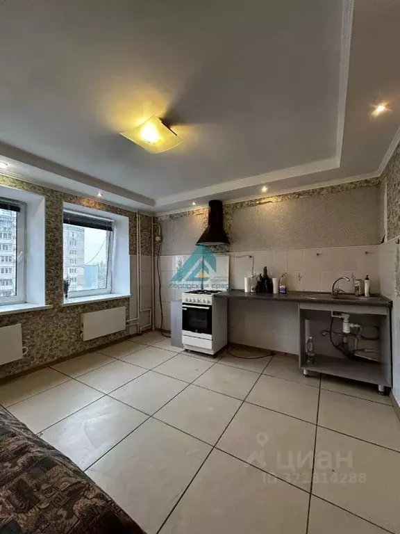 1-к кв. Оренбургская область, Оренбург ул. Джангильдина, 1/1 (50.0 м) - Фото 1