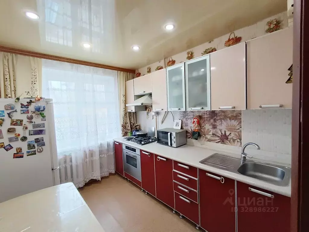 3-к кв. Чувашия, Чебоксары просп. 9-й Пятилетки, 15 (71.0 м) - Фото 1