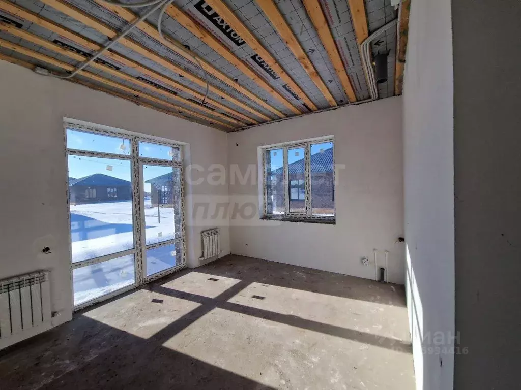 Дом в Оренбургская область, Оренбургский район, Красноуральский ... - Фото 1