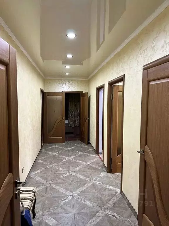 2-к кв. Северная Осетия, Владикавказ Кырджалийская ул., 8/2 (80.0 м) - Фото 2