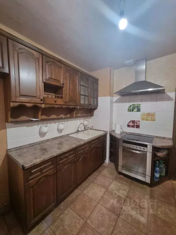 3-к кв. Московская область, Люберцы городской округ, Красково пгт ул. ... - Фото 1