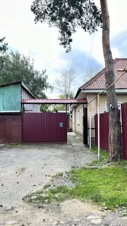 Дом в Свердловская область, Асбест ул. Забойщиков, 46 (64 м) - Фото 1