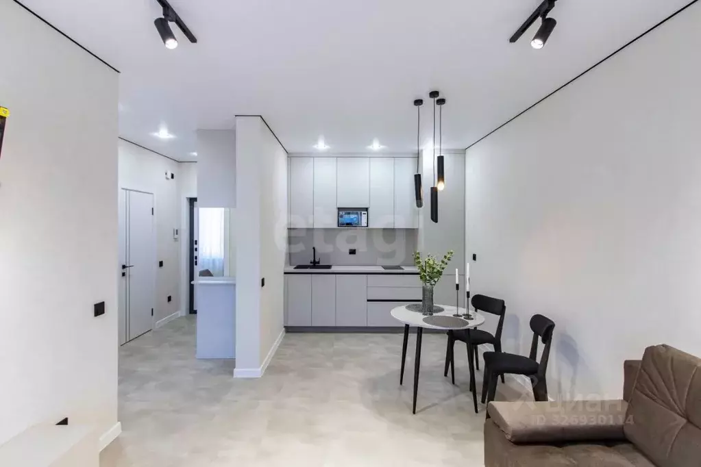 1-к кв. Тюменская область, Тюмень Профсоюзная ул., 53 (41.0 м) - Фото 2