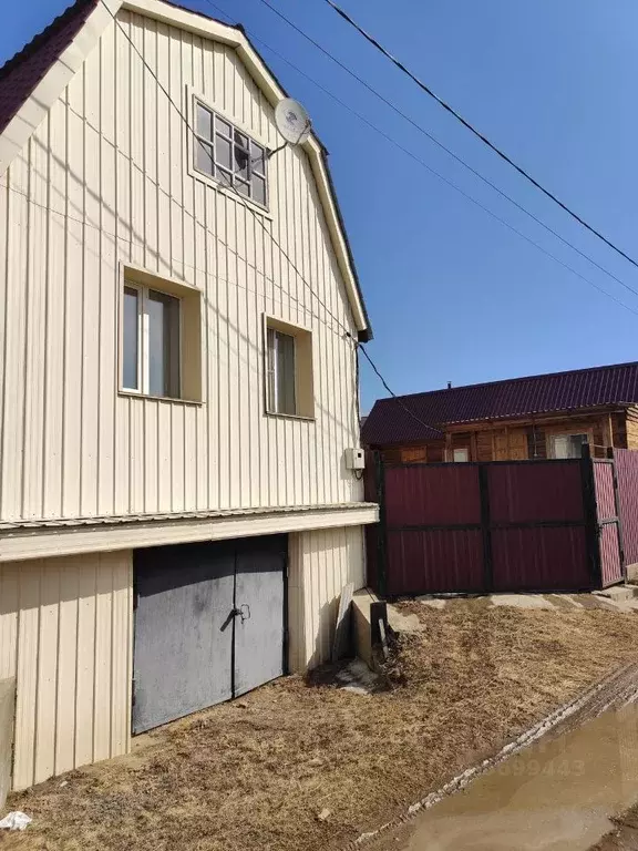 Дом в Бурятия, Тарбагатайский район, Саянтуйское с/пос, с. Нижний ... - Фото 1