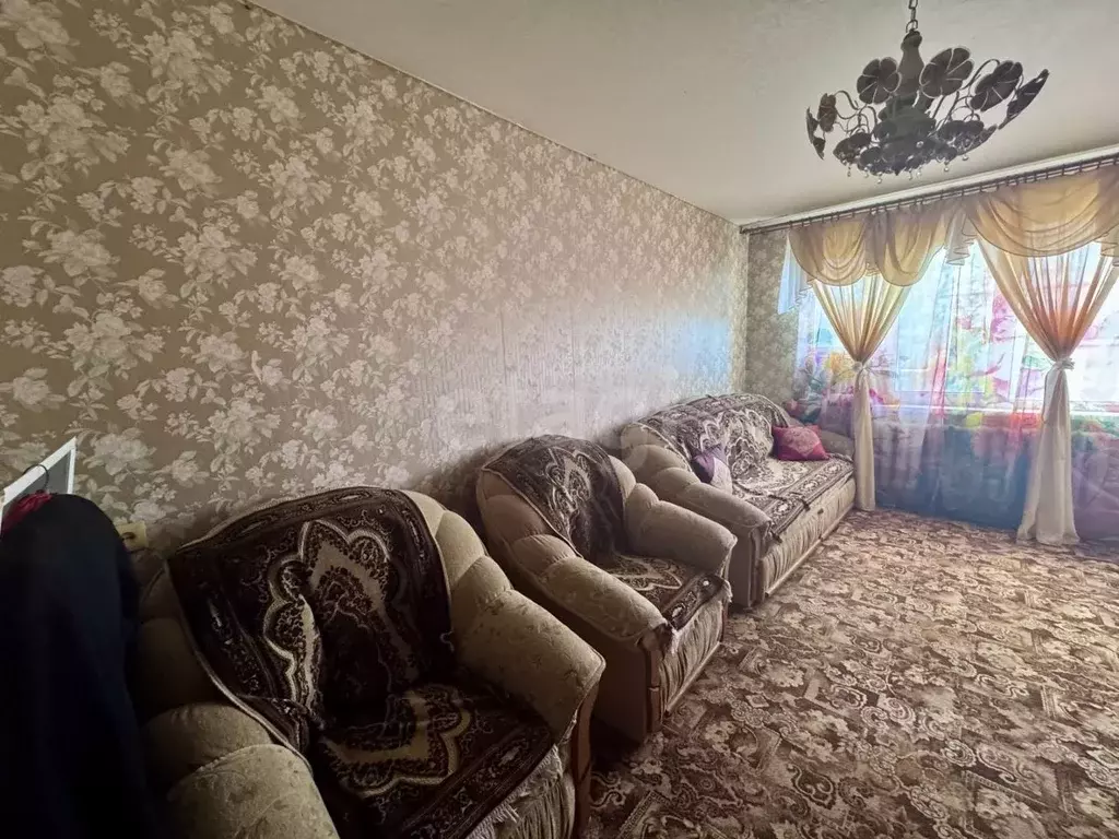 3-к кв. Крым, Ленино пгт ул. Пушкина, 53 (66.7 м) - Фото 1