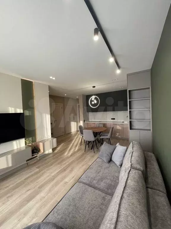 1-к. квартира, 40 м, 21/23 эт. - Фото 0