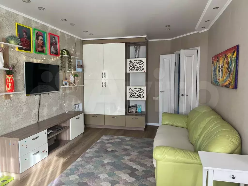 3-к. квартира, 58 м, 6/9 эт. - Фото 1