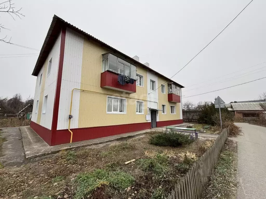 3-к кв. Белгородская область, Шебекино Садовый пер., 1 (50.8 м) - Фото 1