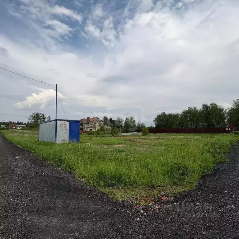 Участок в Московская область, Лосино-Петровский городской округ, д. ... - Фото 1