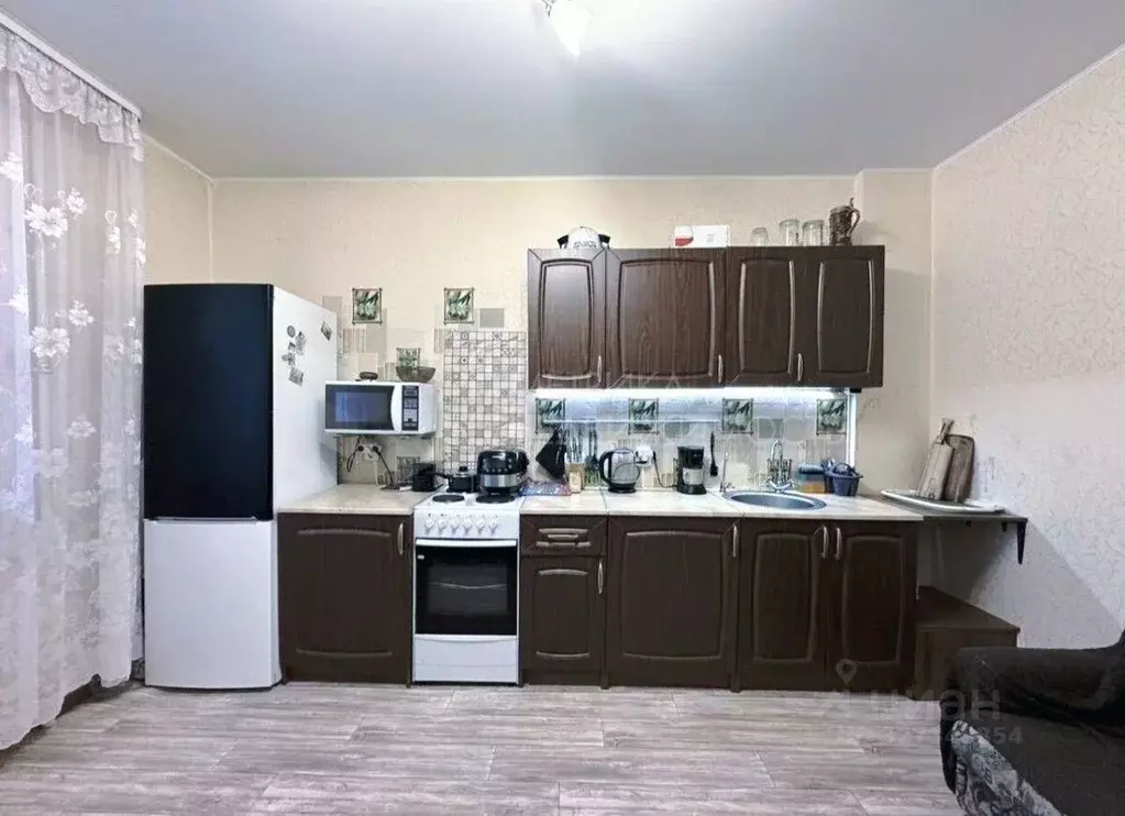 1-к кв. Тюменская область, Тюмень ул. Монтажников, 43 (42.3 м) - Фото 1