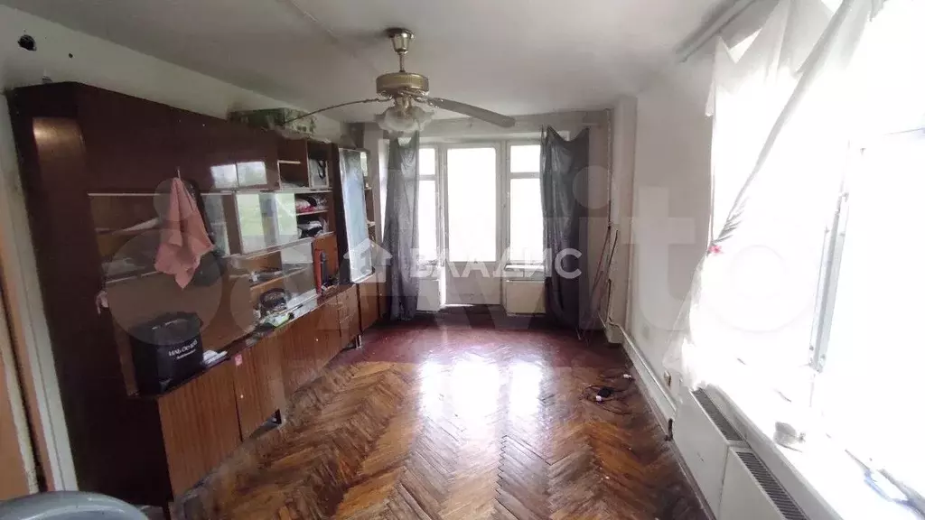 2-к. квартира, 42 м, 5/5 эт. - Фото 1