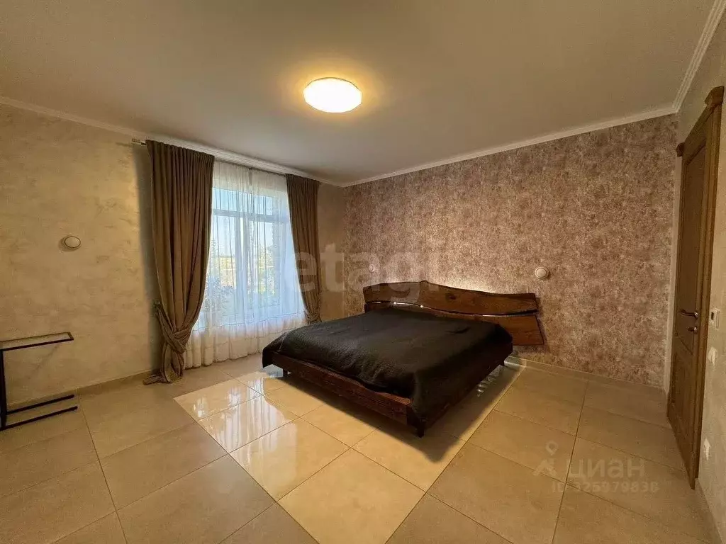 Дом в Калининградская область, Полесский муниципальный округ, пос. ... - Фото 1