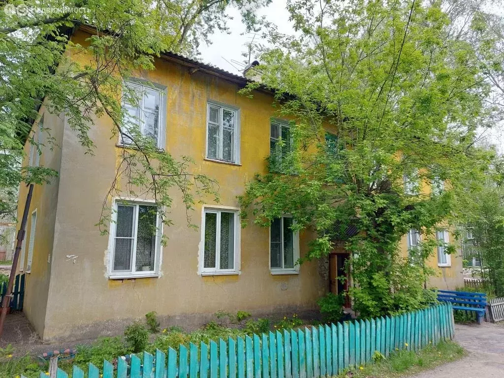 2-комнатная квартира: Бор, улица Махалова, 21 (37.9 м) - Фото 1