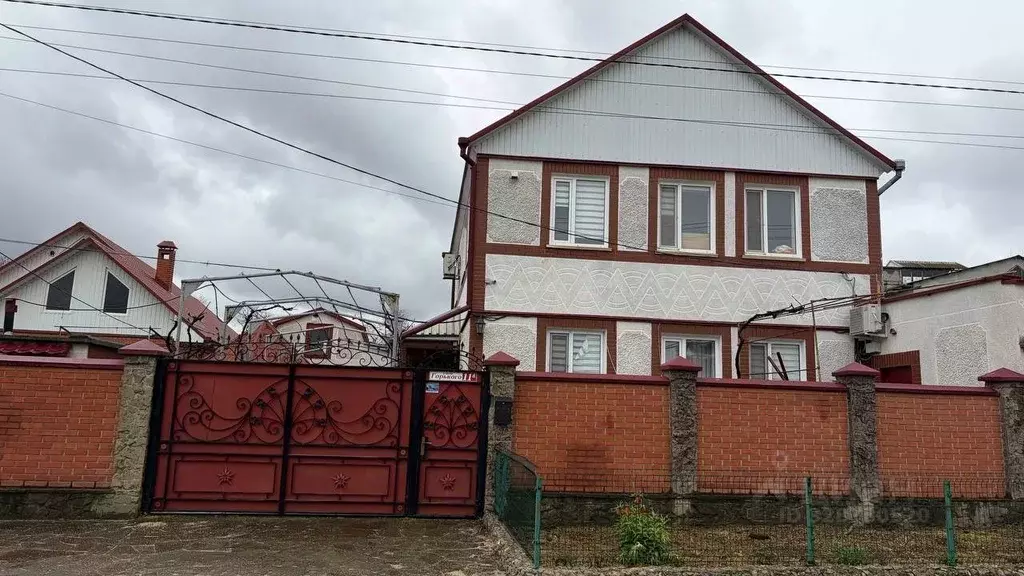 Дом в Крым, Кировский район, Старый Крым городское поселение ул. ... - Фото 1