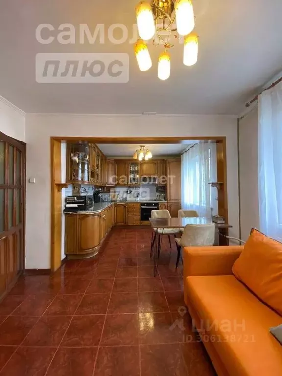 3-к кв. Забайкальский край, Чита 1-й мкр, 22 (81.9 м) - Фото 0