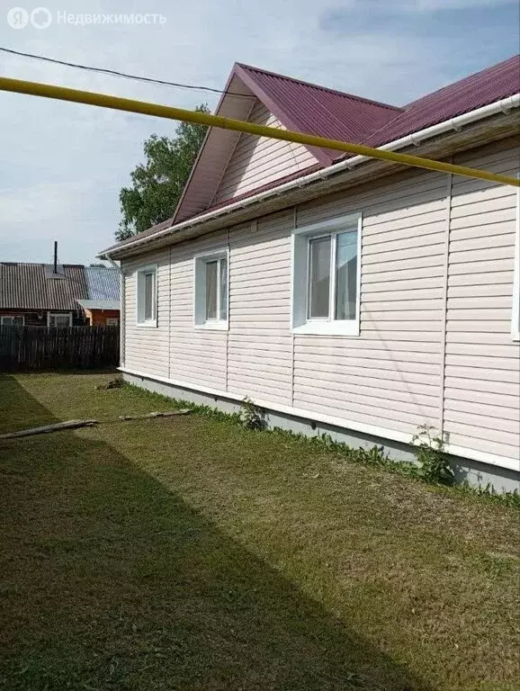 Дом в посёлок Светлый, микрорайон Реженка, Дальняя улица (180 м) - Фото 1