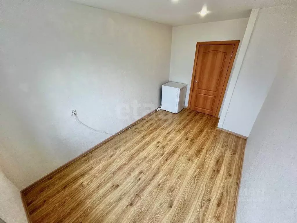 3-к кв. Удмуртия, Ижевск Тверская ул., 50 (59.9 м) - Фото 1