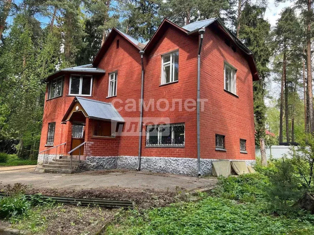 Дом в Московская область, Люберцы городской округ, Малаховка пгт ул. ... - Фото 0