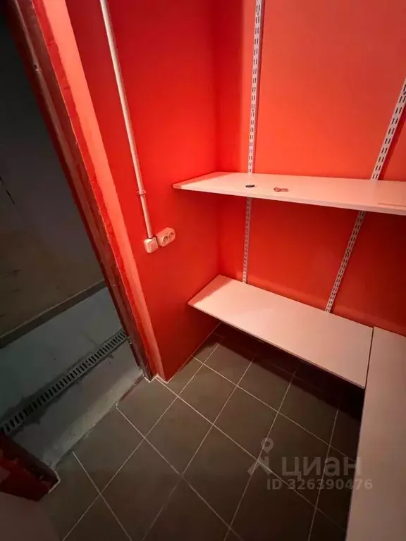 Гараж в Московская область, Красногорск городской округ, Сабурово пгт ... - Фото 1