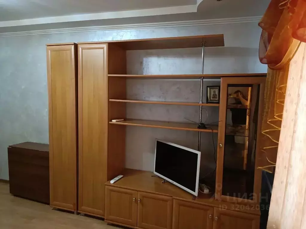 3-к кв. Ростовская область, Шахты Красинская ул., 56Б (70.0 м) - Фото 1