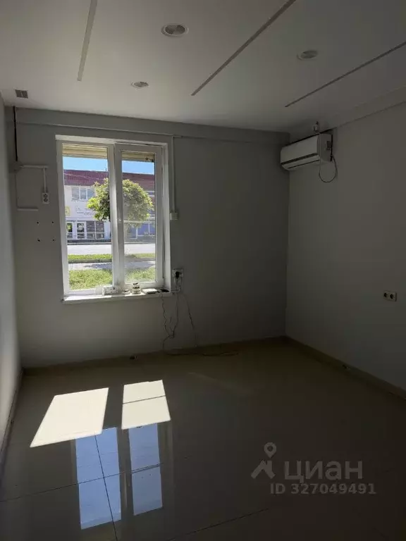 Офис в Краснодарский край, Крымск ул. Синева, 8 (25 м) - Фото 2