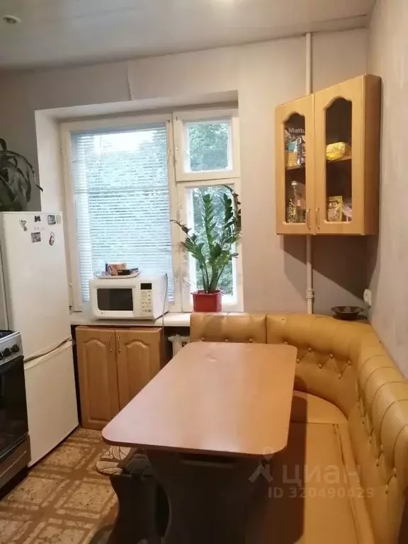 2-к кв. Нижегородская область, Нижний Новгород просп. Гагарина, 48 ... - Фото 0