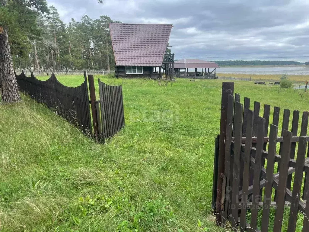 Помещение свободного назначения в Алтайский край, Каменский район, с. ... - Фото 1