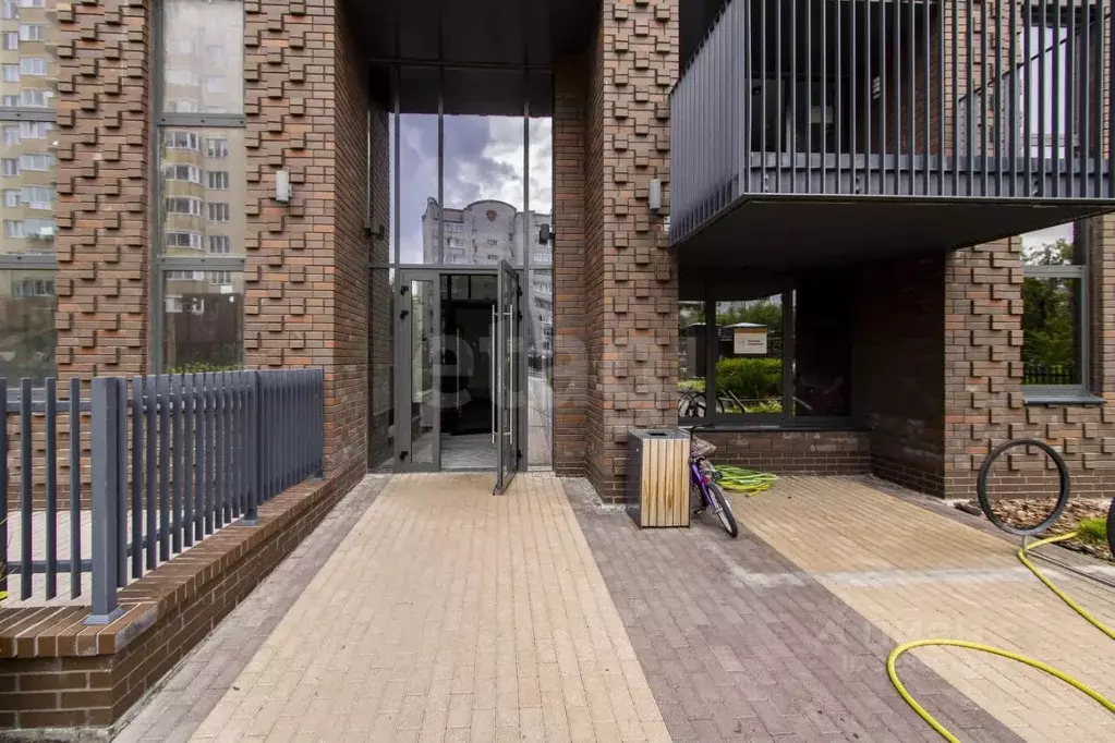 1-к кв. Тюменская область, Тюмень ул. Усиевича, 16 (38.7 м) - Фото 1