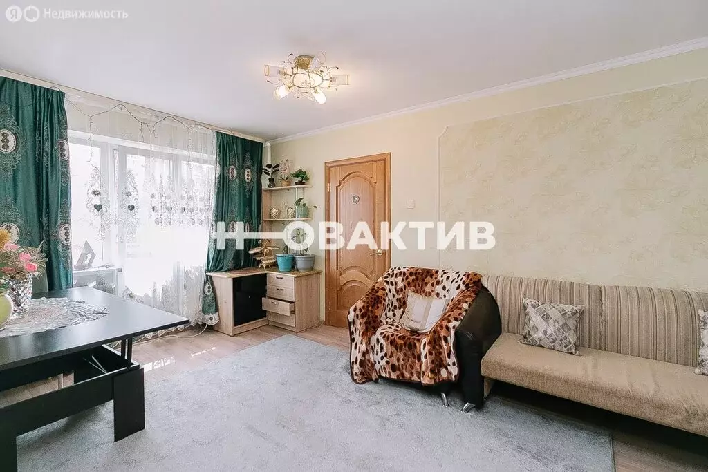 2-комнатная квартира: Новосибирск, Новогодняя улица, 18 (44.5 м) - Фото 0