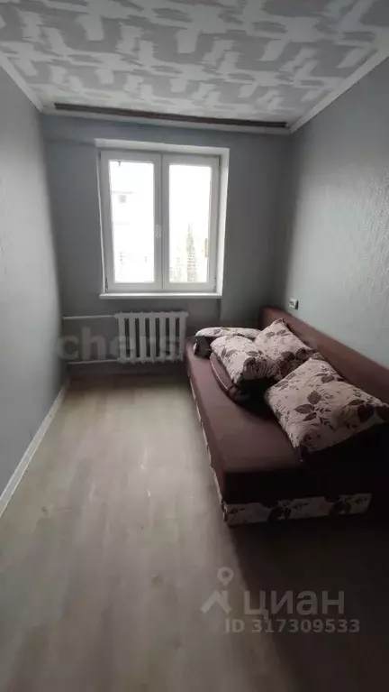 2-к кв. Севастополь просп. Генерала Острякова, 172А (41.7 м) - Фото 0