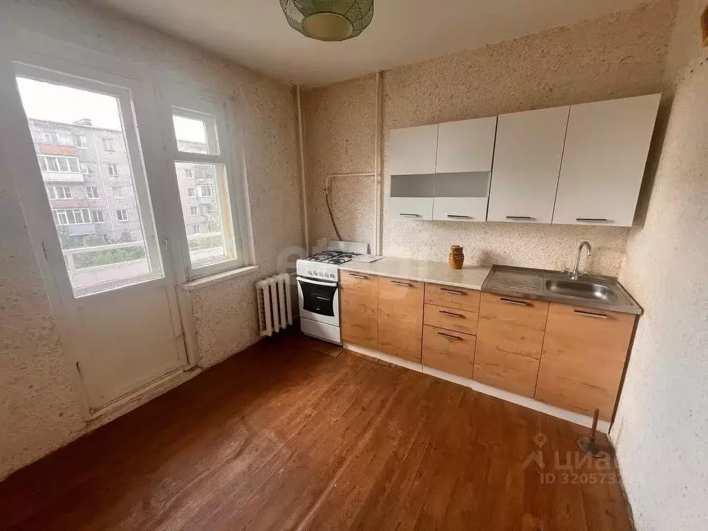 2-к кв. Костромская область, Красное-на-Волге пгт ул. Советская, 24 ... - Фото 2