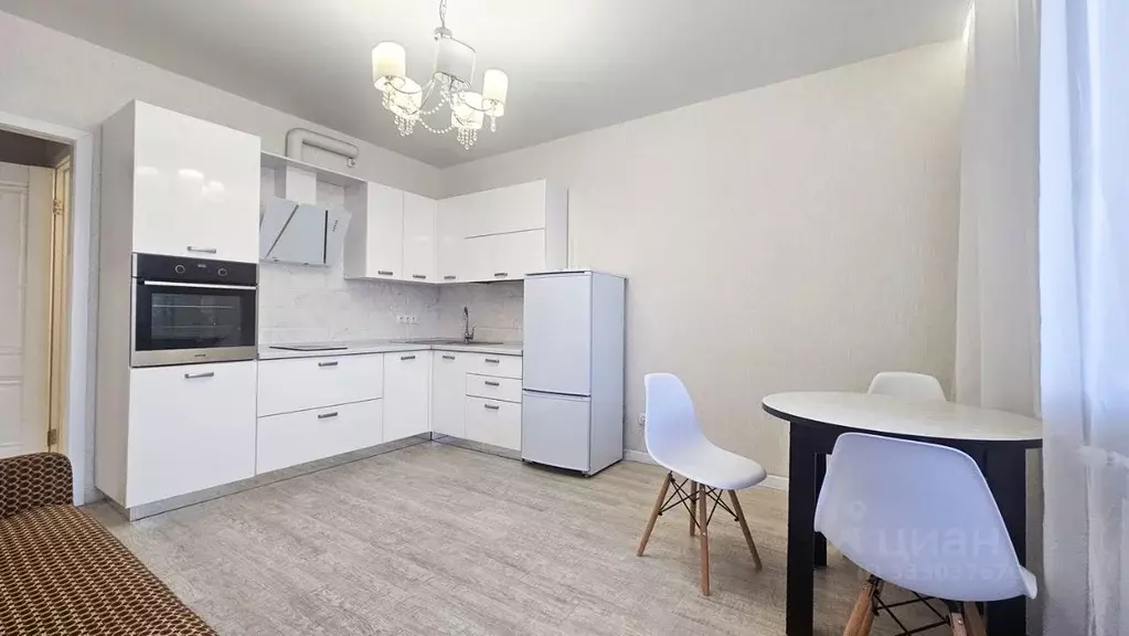 1-к кв. Иркутская область, Иркутск ул. Левитана, 18 (42.0 м) - Фото 1