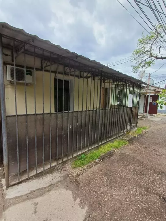 Офис в Крым, Симферополь ул. Толстого, 29 (17 м) - Фото 0