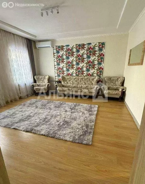 Дом в Краснодарский край, Усть-Лабинск (80 м) - Фото 1