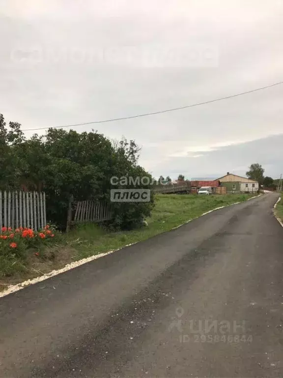 Участок в Тамбовская область, Знаменский муниципальный округ, с. ... - Фото 1