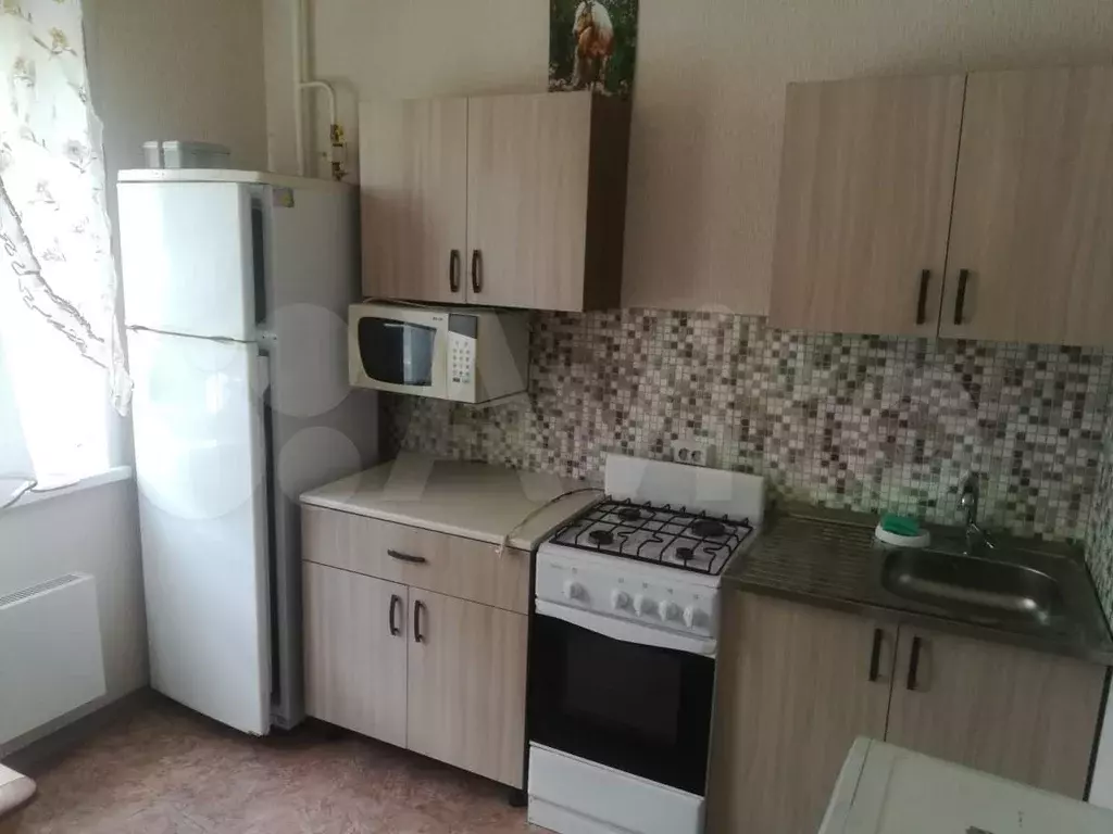 1-к. квартира, 40 м, 2/10 эт. - Фото 0