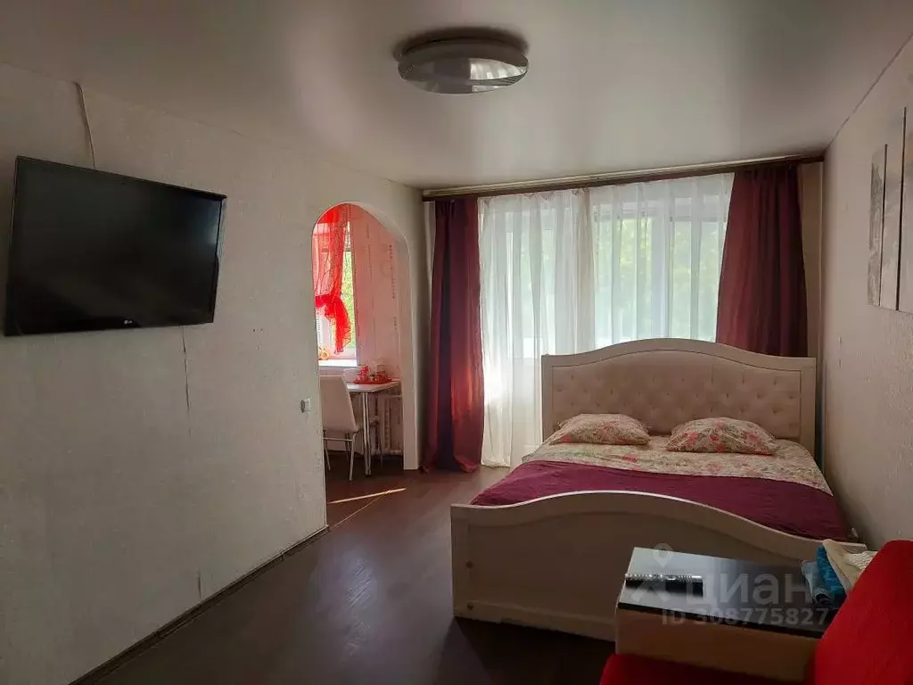 Студия Татарстан, Бугульма ул. Газинура Гафиатуллина, 12 (30.0 м) - Фото 2