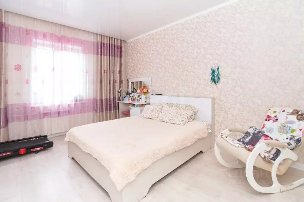 3-к кв. Томская область, Северск Комсомольская ул., 22А (82.0 м) - Фото 1
