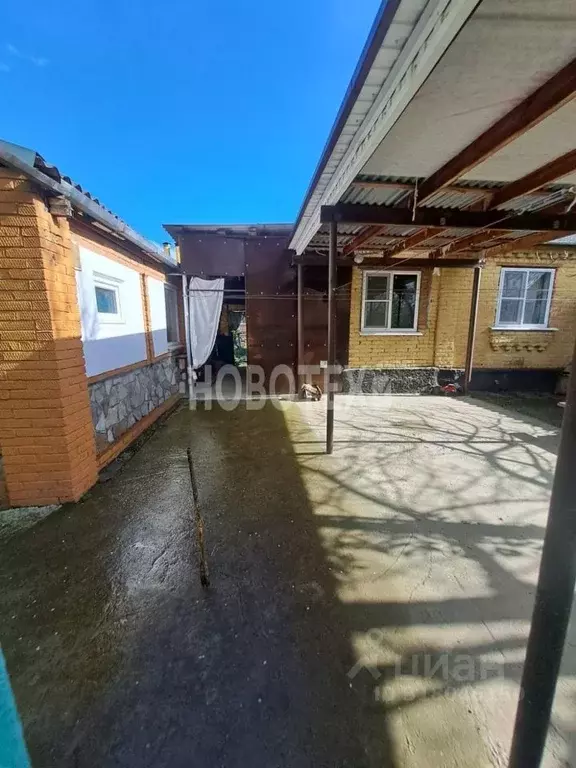 Дом в Краснодарский край, Горячий Ключ ул. Кирова (70 м) - Фото 1