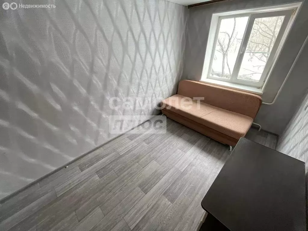 3-комнатная квартира: Комсомольск-на-Амуре, Вокзальная улица, 48к3 ... - Фото 1