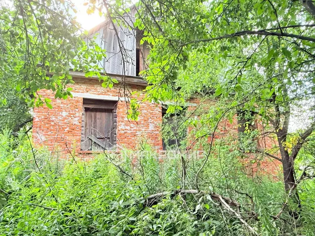 Дом в Орловская область, с. Тросна ул. Ново-Московская, 1 (80 м) - Фото 0