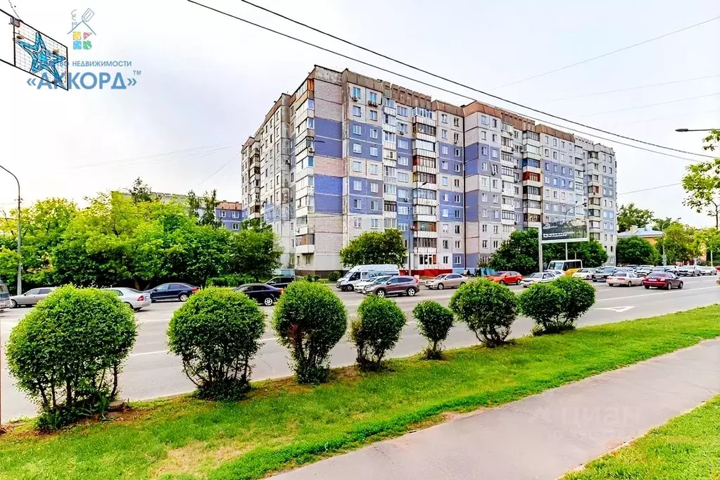 3-к кв. Алтайский край, Барнаул просп. Строителей, 34 (72.7 м) - Фото 1