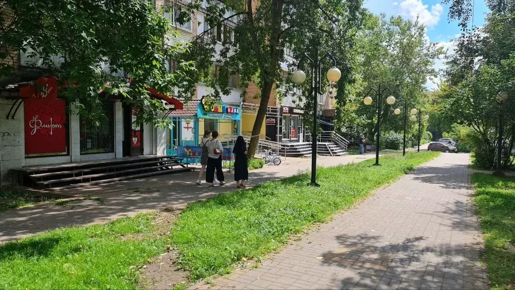 Торговая площадь в Калужская область, Калуга ул. Кирова, 78 (64 м) - Фото 1
