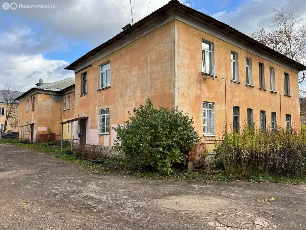 3-комнатная квартира: Тихвин, Новгородская улица, 37 (64.7 м) - Фото 1