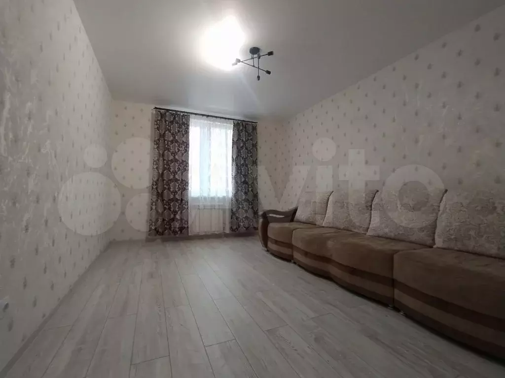 1-к. квартира, 40 м, 10/16 эт. - Фото 1