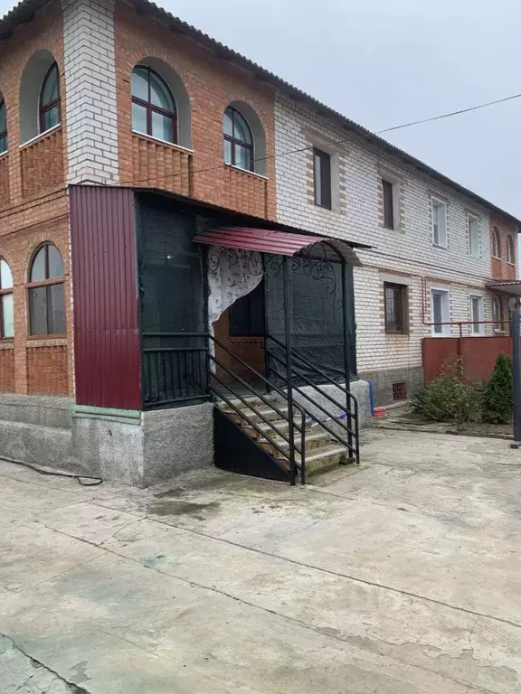 Дом в Волгоградская область, Светлый Яр рп ул. Полевая, 16А (280 м) - Фото 2