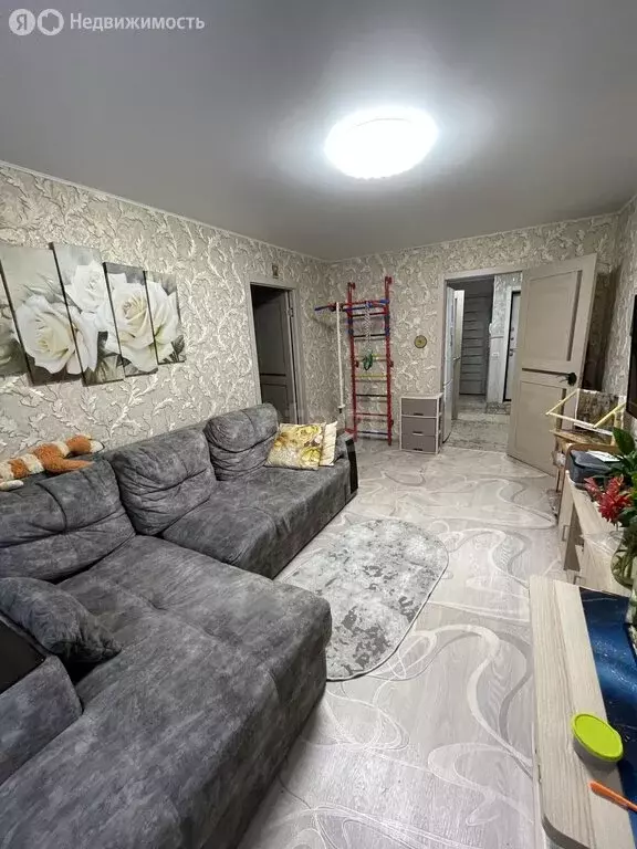 3-комнатная квартира: Златоуст, Зелёная улица, 5 (53.6 м) - Фото 2