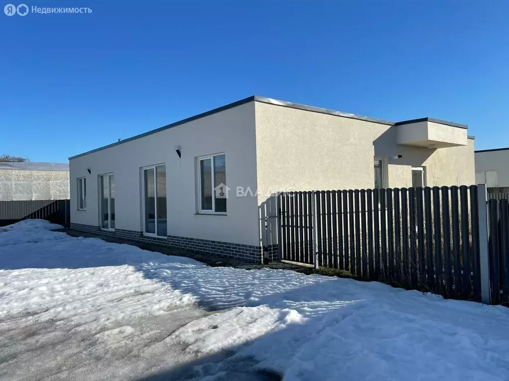 Дом в Калининградская область, Гурьевский муниципальный округ, посёлок ... - Фото 1