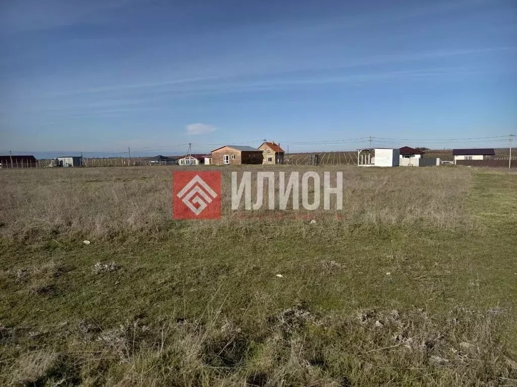 Участок в Севастополь Нахимовский р-н, пос. Солнечный, ул. ... - Фото 2